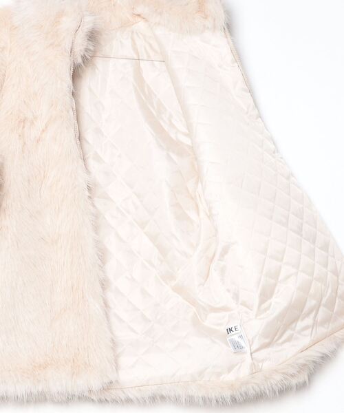 ENLIKE（エンリケ）の「フェイクファーボリュームジャケット（その他アウター・レディース・ブラック/ホワイト/ピンク/ベージュ・FREE）」の6枚目の写真