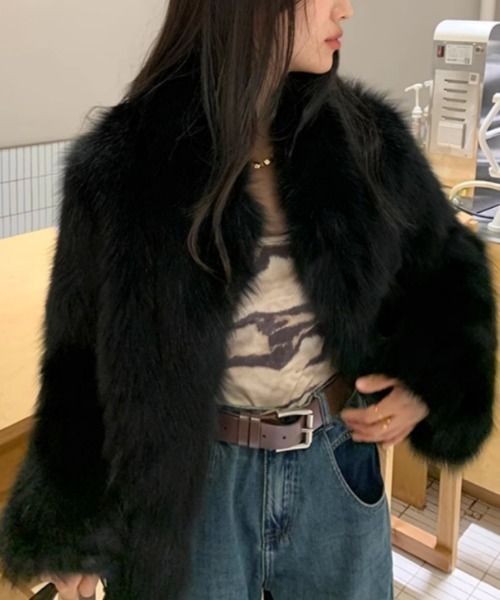 ENLIKE（エンリケ）の「フェイクファーボリュームジャケット（その他アウター・レディース・ブラック/ホワイト/ピンク/ベージュ・FREE）」の17枚目の写真