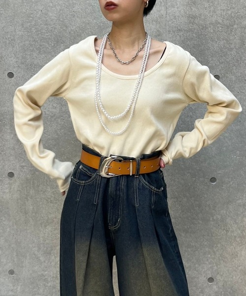 PAGEBOY（ページボーイ）の「<前後着用可能>ビンテージテレコクルー（Tシャツ/カットソー・レディース・オフホワイト/チャコールグレー/ライトブルー/イエロー系その他・FREE）」の2枚目の写真