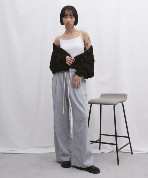 Aunt Marie's（アントマリーズ）の「カップ付きダブルストラップキャミソール（キャミソール・レディース・ホワイト/チャコールグレー/ブラック・FREE）」の13枚目の写真