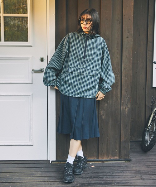 美品 NAPAPIJRI マウンテン アノラックパーカー 刺繍ロゴ 黒 古着