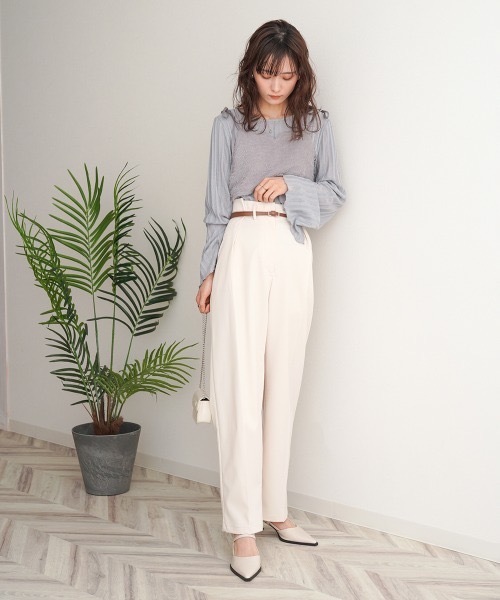 Bab(バブ)の「【2サイズ展開/裏地付き】サイドタックベルト付スラックス(スラックス・レディース・ベージュ/チャコールグレー/アイボリー・MEDIUM/LARGE)」の7枚目の写真