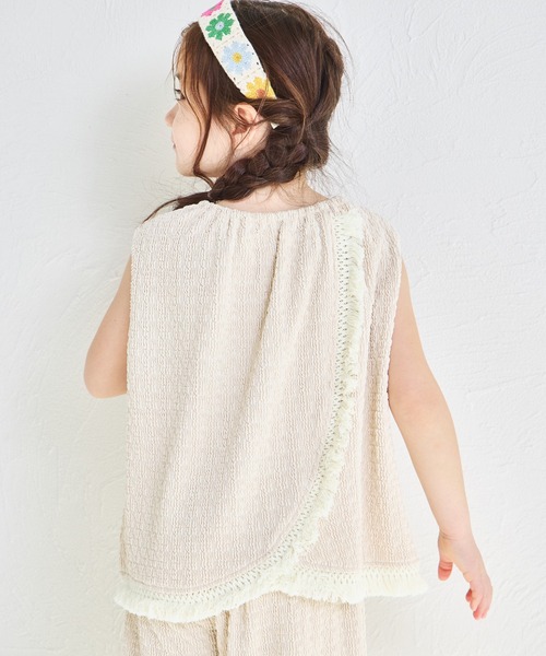 pairmanon（ペアマノン）の「シボ素材 フリンジフリル セットアップ（セットアップ・キッズ・ベージュ/アイボリー/チャコールグレー・90/150/120/110/140/100/130）」の6枚目の写真