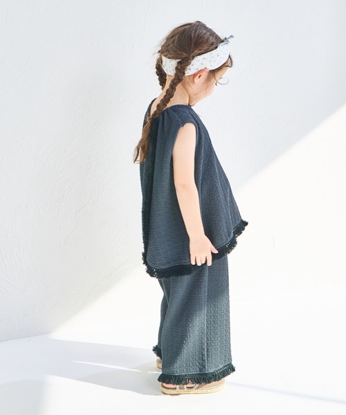 pairmanon（ペアマノン）の「シボ素材 フリンジフリル セットアップ（セットアップ・キッズ・ベージュ/アイボリー/チャコールグレー・90/150/120/110/140/100/130）」の14枚目の写真