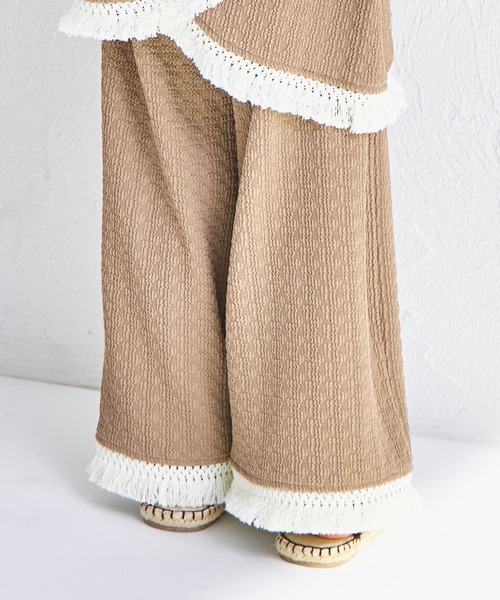 pairmanon（ペアマノン）の「シボ素材 フリンジフリル セットアップ（セットアップ・キッズ・ベージュ/アイボリー/チャコールグレー・90/150/120/110/140/100/130）」の22枚目の写真