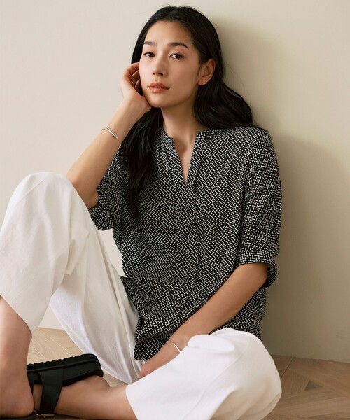 ICB（アイシービー）の「シェルタリングドライオックス ワイドパンツ（その他パンツ・レディース・ブラック系/アイボリー系・0/6/00/4/2）」の5枚目の写真