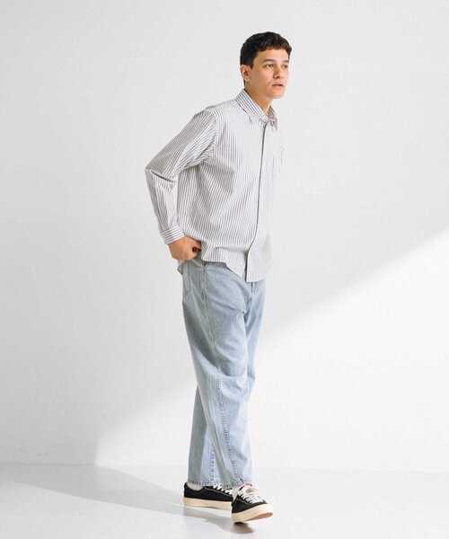 URBAN RESEARCH Sonny Label(アーバンリサーチサニーレーベル)の「『WEB/一部店舗限定カラー』ストライプレギュラーカラーシャツ(シャツ/ブラウス・メンズ・ライトブルー/ホワイト系その他/ブルー系その他/ブラック系その他・MEDIUM/LARGE)」の17枚目の写真
