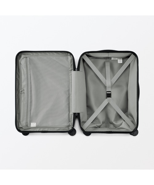 バーを自由に調節できる ハードキャリーケース（36L