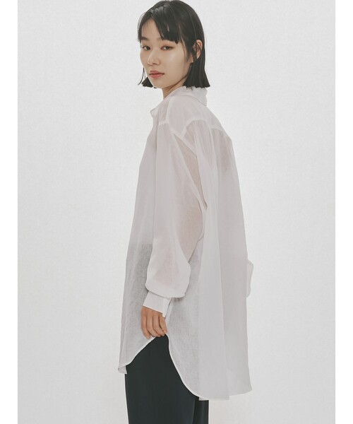 MIDIUMISOLID（ミディウミソリッド）の「MIDIUMISOLID for Ladies シアーロングスリーブシャツ（シャツ/ブラウス・レディース・オフホワイト/ブラック/カーキ/イエロー・FREE）」の12枚目の写真