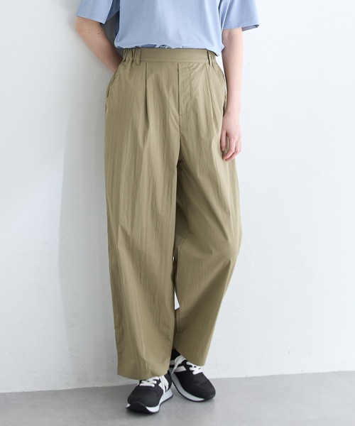 Honeys(ハニーズ)の「イージーカーブパンツ(その他パンツ・レディース・カーキ/ブラック/ダークベージュ・L/LL/M/S)」の9枚目の写真