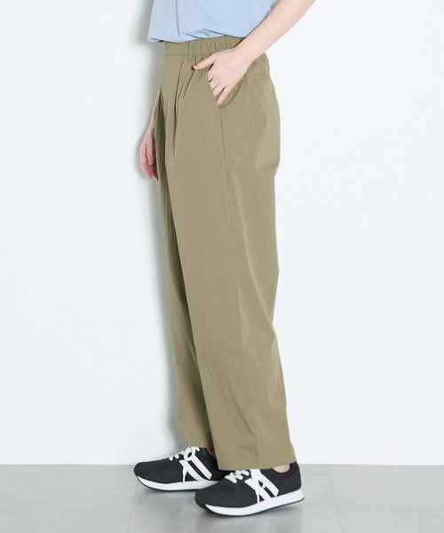 Honeys(ハニーズ)の「イージーカーブパンツ(その他パンツ・レディース・カーキ/ブラック/ダークベージュ・L/LL/M/S)」の20枚目の写真
