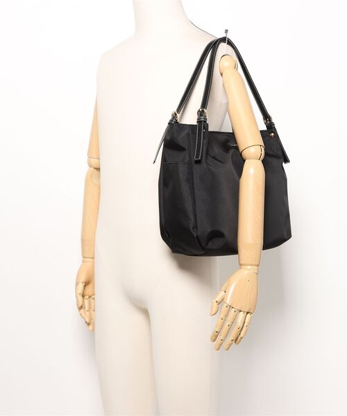 LA BAGAGERIE(ラバガジェリー)の「ポリエステルキャンバス A4トート(トートバッグ・レディース・グレー/ブラック/アイボリー/ネイビー/ブラウン/ワイン・FREE)」の10枚目の写真