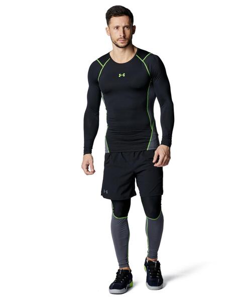 UNDER ARMOUR（アンダーアーマー）の「UAヒートギアアーマー コンプレッション ノベルティ ロングスリーブ シャツ（トレーニング/メンズ）（Tシャツ/カットソー・メンズ・ブラック・2XL/L/S/M/XL）」の3枚目の写真