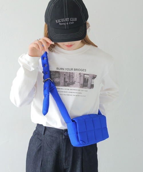HER CLOSET(ハークローゼット)の「【shemoshelly】カラーキルディングショルダーバック(ショルダーバッグ・レディース・ブラック/ブルー/グリーン・FREE)」の3枚目の写真