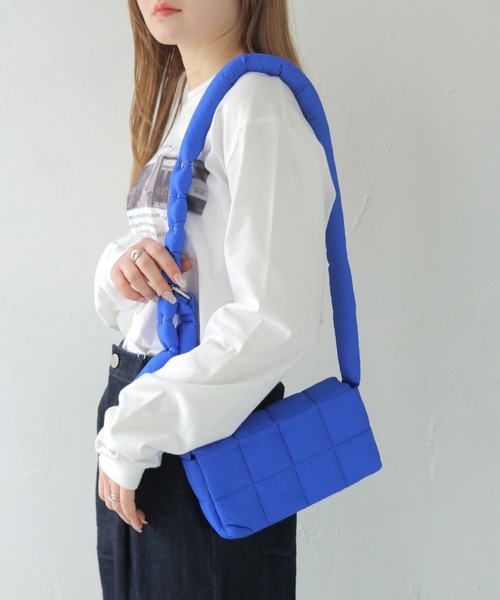 HER CLOSET(ハークローゼット)の「【shemoshelly】カラーキルディングショルダーバック(ショルダーバッグ・レディース・ブラック/ブルー/グリーン・FREE)」の15枚目の写真