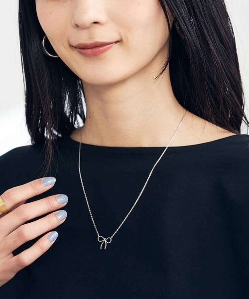 a.v.v（アーヴェヴェ）の「リボンネックレス（ネックレス・レディース・シルバー/ゴールド・38）」の2枚目の写真