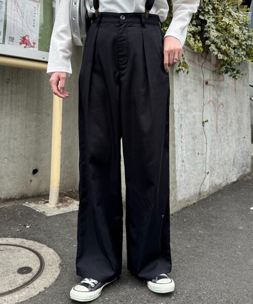 CIAOPANIC TYPY（チャオパニックティピー）の「2WAYシルエットサス付きチノパンツ（サロペット/オーバーオール・レディース・ブラック/ベージュ/オフホワイト・MEDIUM/SMALL）」の3枚目の写真