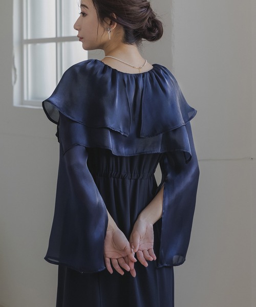birei(ビレイ)の「グロスオーガンラッフルマーメイドドレス(ドレス・レディース・ホワイト×ブラック/アッシュブラウン/ネイビー・M)」の22枚目の写真