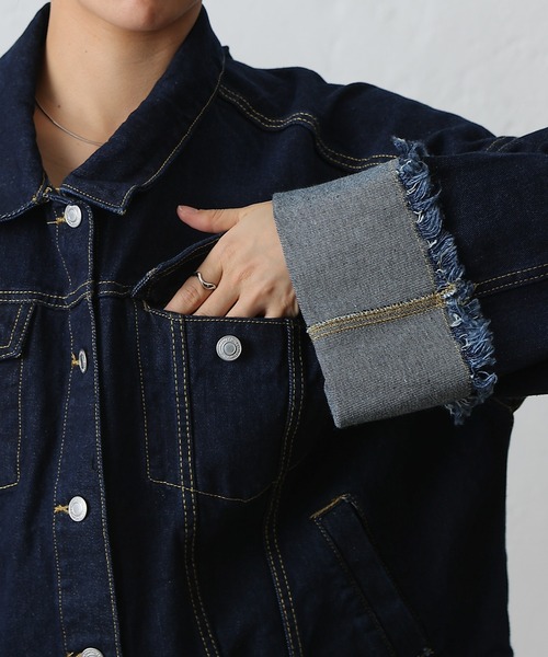 COLONY 2139（コロニートゥーワンスリーナイン）の「ワイドスリーブGジャン（デニムジャケット・レディース・ネイビー/サックスブルー・FREE）」の19枚目の写真