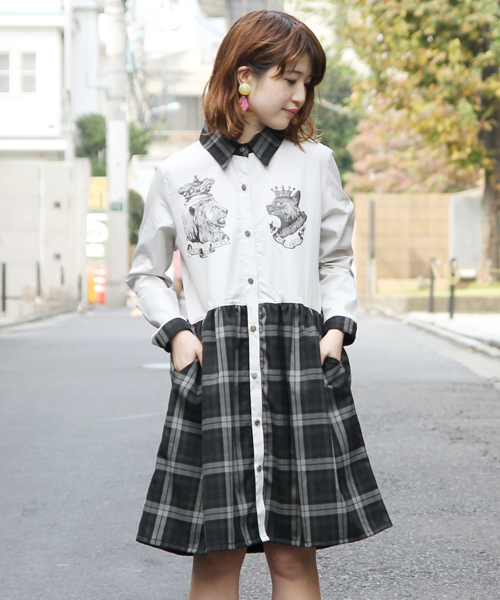 ライチ（ライチ）の「SANATORIUM ライオンキャット柄シャツワンピ－ス（ワンピース・レディース・グレー/ホワイト・FREE）」の2枚目の写真