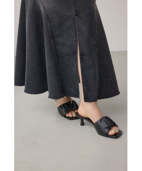 AZUL by moussy(アズールバイマウジー)の「【身長/骨格別着用画像あり】AZUL DENIM ダメージマーメイドスカート 春服 夏服 秋服 冬服 ロングスカート デニムスカート スタイルアップ(デニムスカート・レディース・ブルー/ライトブラック・SMALL/MEDIUM)」の14枚目の写真