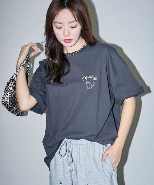 PUBLUX（パブリュクス）の「PUBLUX/パブリュクス ”triplet”キャット アニマル プリントTシャツ　限定展開（Tシャツ/カットソー・レディース・チャコールグレー/オフホワイト/ライトグレー・LARGE/SMALL/MEDIUM）」の16枚目の写真