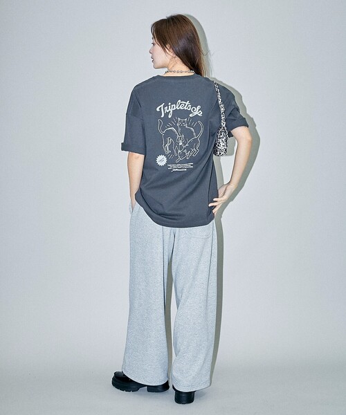 PUBLUX（パブリュクス）の「PUBLUX/パブリュクス ”triplet”キャット アニマル プリントTシャツ　限定展開（Tシャツ/カットソー・レディース・チャコールグレー/オフホワイト/ライトグレー・LARGE/SMALL/MEDIUM）」の18枚目の写真