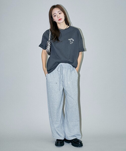 PUBLUX（パブリュクス）の「PUBLUX/パブリュクス ”triplet”キャット アニマル プリントTシャツ　限定展開（Tシャツ/カットソー・レディース・チャコールグレー/オフホワイト/ライトグレー・LARGE/SMALL/MEDIUM）」の20枚目の写真