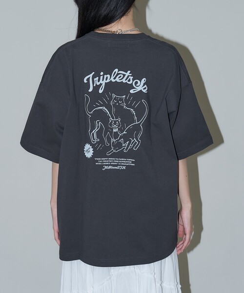 PUBLUX（パブリュクス）の「PUBLUX/パブリュクス ”triplet”キャット アニマル プリントTシャツ　限定展開（Tシャツ/カットソー・レディース・チャコールグレー/オフホワイト/ライトグレー・LARGE/SMALL/MEDIUM）」の13枚目の写真