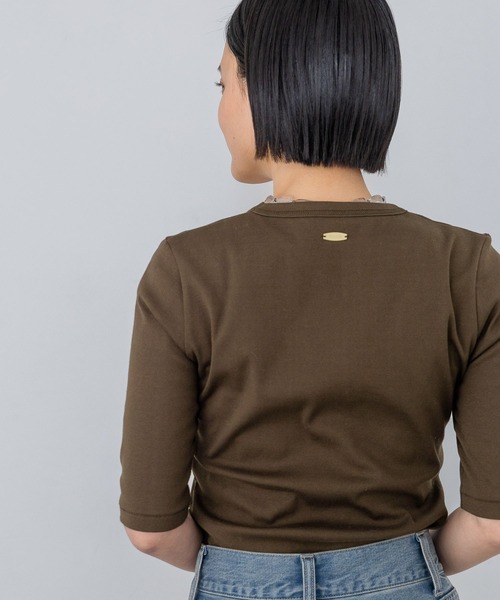 A part by(アパートバイ)の「ULTIMA Uネックプルオーバー5S(Tシャツ/カットソー・レディース・ブラウン系その他/ブラック/オフホワイト・FREE)」の6枚目の写真