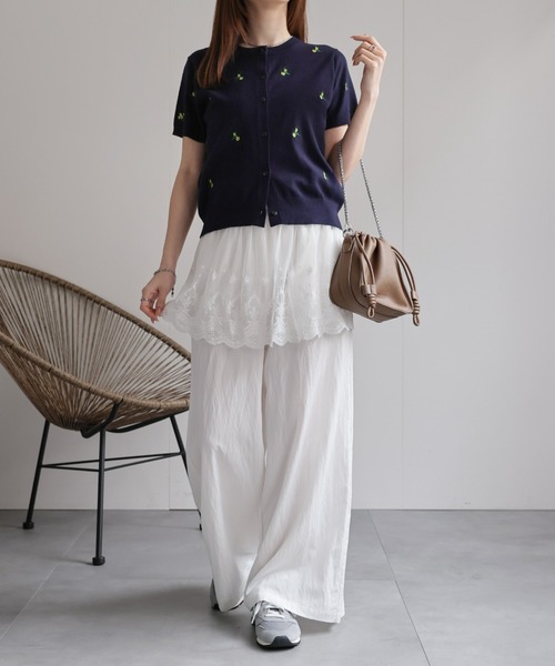 CREARE -LINO-(クレアーレリノ)の「〈レディース商品〉レースレイヤードパンツ(その他パンツ・レディース・ベージュ/ブラック/ホワイト・FREE)」の8枚目の写真