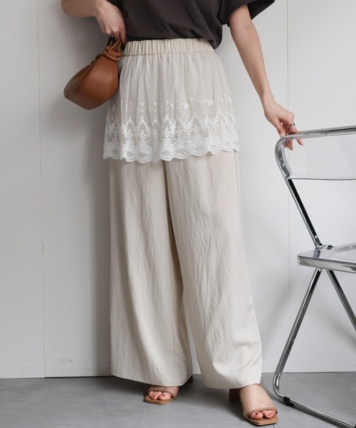 CREARE -LINO-(クレアーレリノ)の「〈レディース商品〉レースレイヤードパンツ(その他パンツ・レディース・ベージュ/ブラック/ホワイト・FREE)」の9枚目の写真