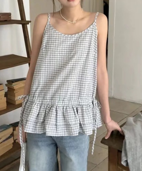 Vipoa(ヴィポア)の「check layered tops(キャミソール・レディース・ブラック/アイボリー・FREE)」の5枚目の写真