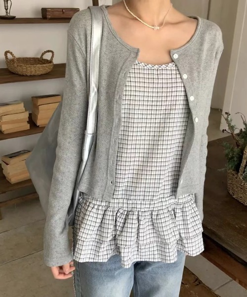Vipoa(ヴィポア)の「check layered tops(キャミソール・レディース・ブラック/アイボリー・FREE)」の6枚目の写真