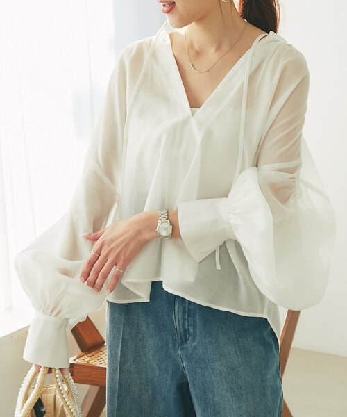La boutique BonBon（ラブティックボンボン）の「【ふんわり透け感が美しい】シアーリボンボリュームスリーブブラウス（シャツ/ブラウス・レディース・ピンク/サックスブルー/ホワイト・FREE）」の12枚目の写真