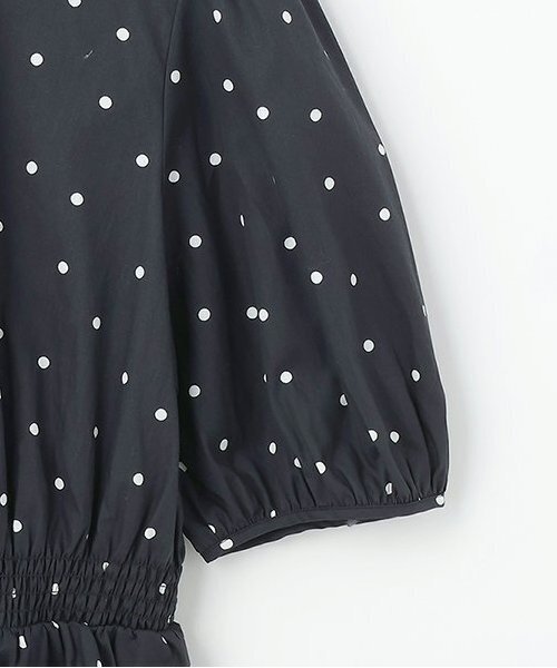 petit main LIEN（プティマインリアン）の「【リンク】パフスリーブ柄チュニック（チュニック・レディース・アイボリー/ブラック/カラフル・F）」の6枚目の写真