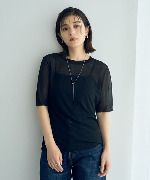 YECCA VECCA（イェッカヴェッカ）の「クルーネック5分袖シアートップス（Tシャツ/カットソー・レディース・ブラック/オフホワイト・FREE）」の2枚目の写真