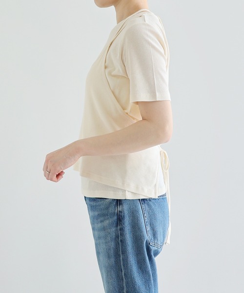 Freesia by andme(フリージアバイアンドミー)の「ホルターネックシアーレイヤードTシャツ(Tシャツ/カットソー・レディース・ブラック/キナリ/グリーン系その他・M)」の8枚目の写真