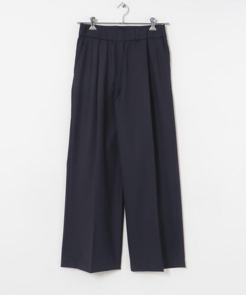 URBAN RESEARCH（アーバンリサーチ）の「『イージーケア』ワイドギャザースラックス（その他パンツ・レディース・チャコールグレー/ネイビー・36/38/40）」の22枚目の写真
