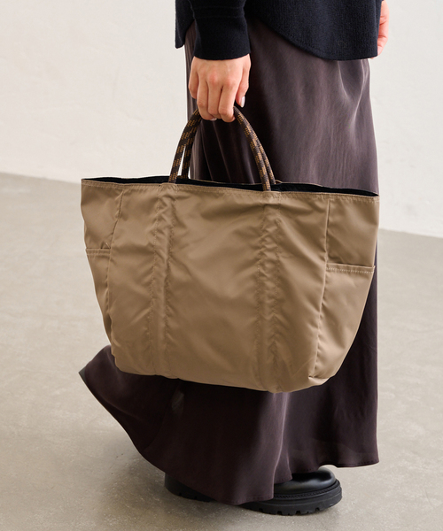 FRAMeWORK（フレームワーク）の「≪追加≫NOMADIS/ノマディス 別注SAC 2（トートバッグ・レディース・ブラック/キャメル・FREE）」の3枚目の写真