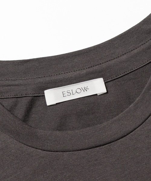 ESLOW(エスロー)の「ESLOW/エスロー SLIT TANKTOP スリット タンクトップ 秋服 冬服(タンクトップ・レディース・チャコール/イエロー/ホワイト/ブラウン・FREE)」の6枚目の写真