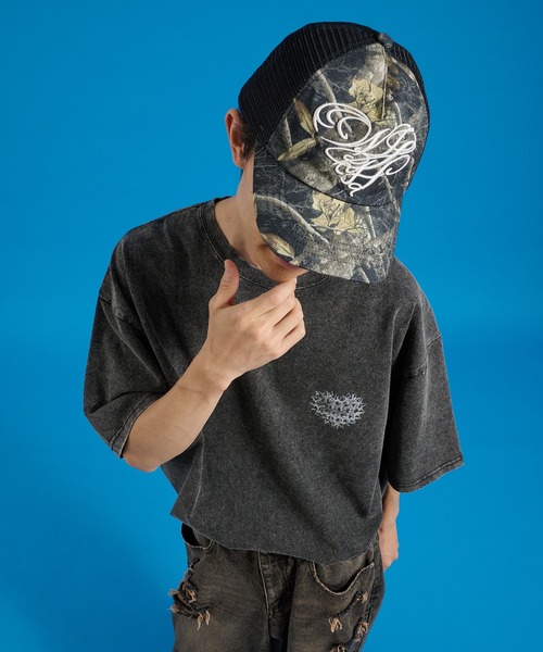 Perushu(ペルーシュ)の「Assorted Graphic Tshirt / アソートグラフィックTシャツ(Tシャツ/カットソー・メンズ・ブラック系/オフホワイト/ピンク/ブラウン/ネイビー/ブラック・MEDIUM/LARGE)」の14枚目の写真