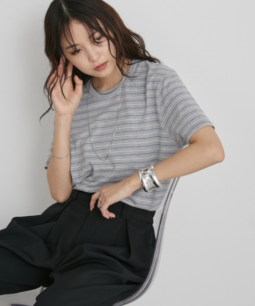 Aunt Marie's（アントマリーズ）の「マルチボーダーコンパクトTシャツ（Tシャツ/カットソー・レディース・グレー/ベージュ/チャコールグレー・FREE）」の3枚目の写真