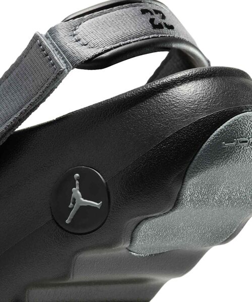 JORDAN BRAND(ジョーダンブランド)の「ジョーダン ハイドリップ ジュニアサンダル / Jordan Hydrip Big Kids' Sandals HF5981-001 Black(サンダル・キッズ・ブラック・23/23.5/24/25)」の8枚目の写真