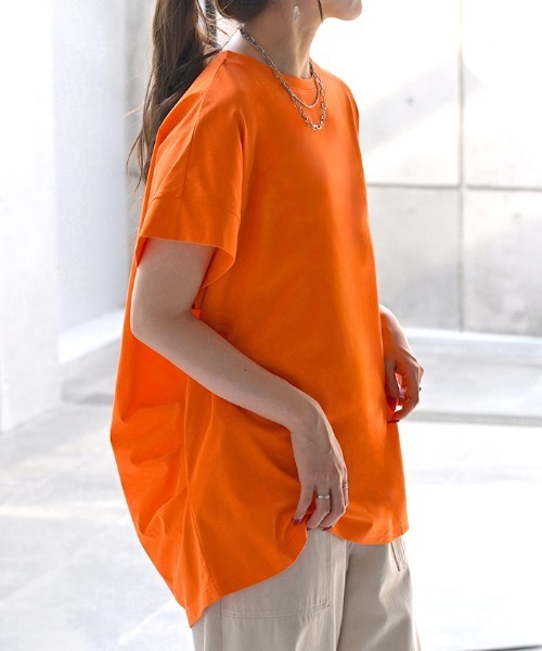 HUG.U(ハグユー)の「UVカット/抗菌消臭/接触冷感 サイドタックTシャツ(Tシャツ/カットソー・レディース・オレンジ/ダークグレー/ミント/ホワイト/ライトブルー/ブラック/ライトベージュ・FREE)」の22枚目の写真
