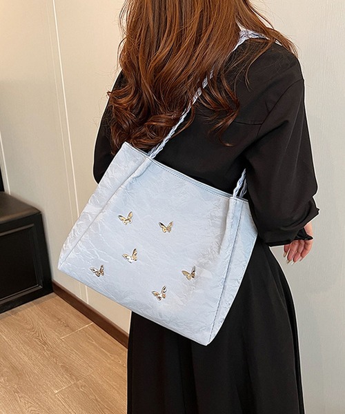 aimoha(アイモハ)の「蝶々モチーフショルダートートバッグ(ショルダーバッグ・レディース・ブラック/シルバー/ブルー/ホワイト・FREE)」の3枚目の写真