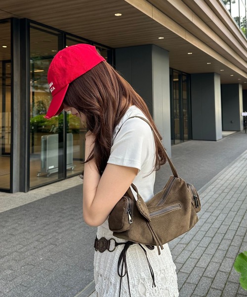 FOREVER 21(フォーエバー トゥエンティーワン)の「【2025SS】コーデュロイハンドバッグ(ハンドバッグ・レディース・ベージュ/ブラウン・FREE)」の4枚目の写真