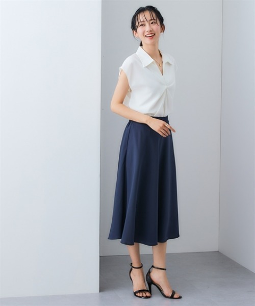 7days Life Styling(セブンデイズライフスタイリング)の「ストレッチスキッパーカラーねじりフレンチスリーブブラウス とろみシリーズ(シャツ/ブラウス・レディース・オフホワイト/ブラック/モカ・M/L/LL)」の5枚目の写真