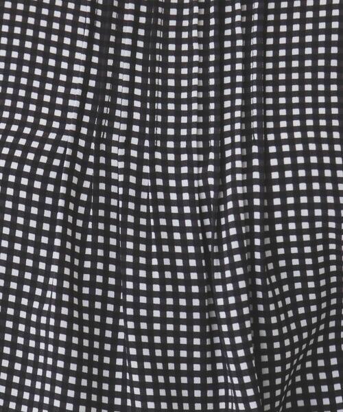 index(インデックス)の「柄プリントピンタックブラウス【洗濯機洗い可/イージーアイロン/防シワ】(シャツ/ブラウス・レディース・ブラック系1/ベージュ系その他4/ブラウン系その他2/アイボリー系7・38/36/40/42)」の16枚目の写真