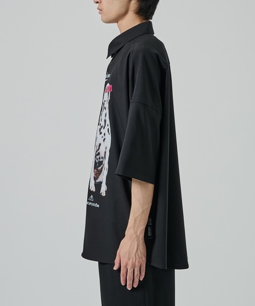 SHAREEF（シャリーフ）の「【SHAREEF】APPLE×DOG SH（シャツ/ブラウス・メンズ・ブラック/ホワイト・1/2）」の11枚目の写真